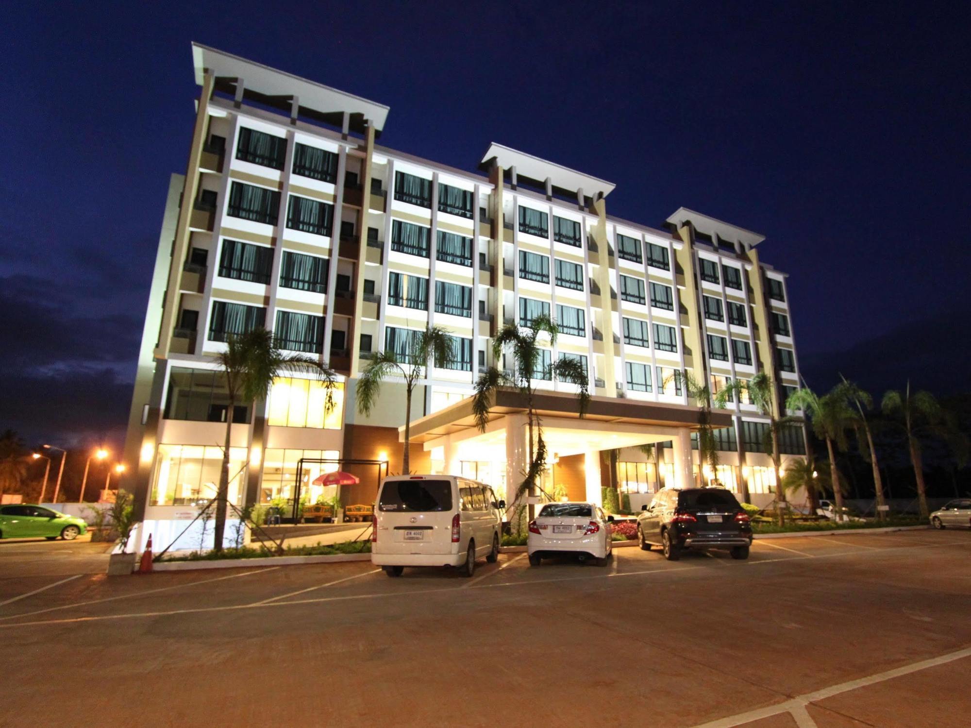 S Tara Grand Hotel Surat Thani Luaran gambar
